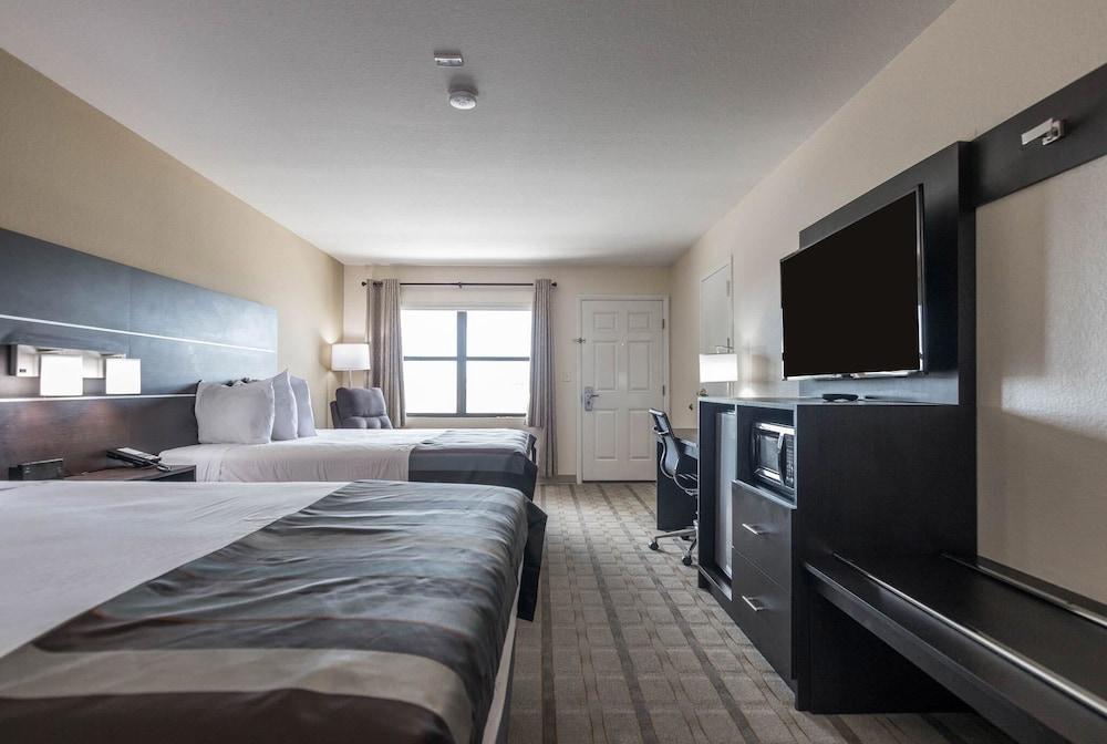 Baymont By Wyndham Punta Gorda/Port Charlotte Hotel Екстериор снимка
