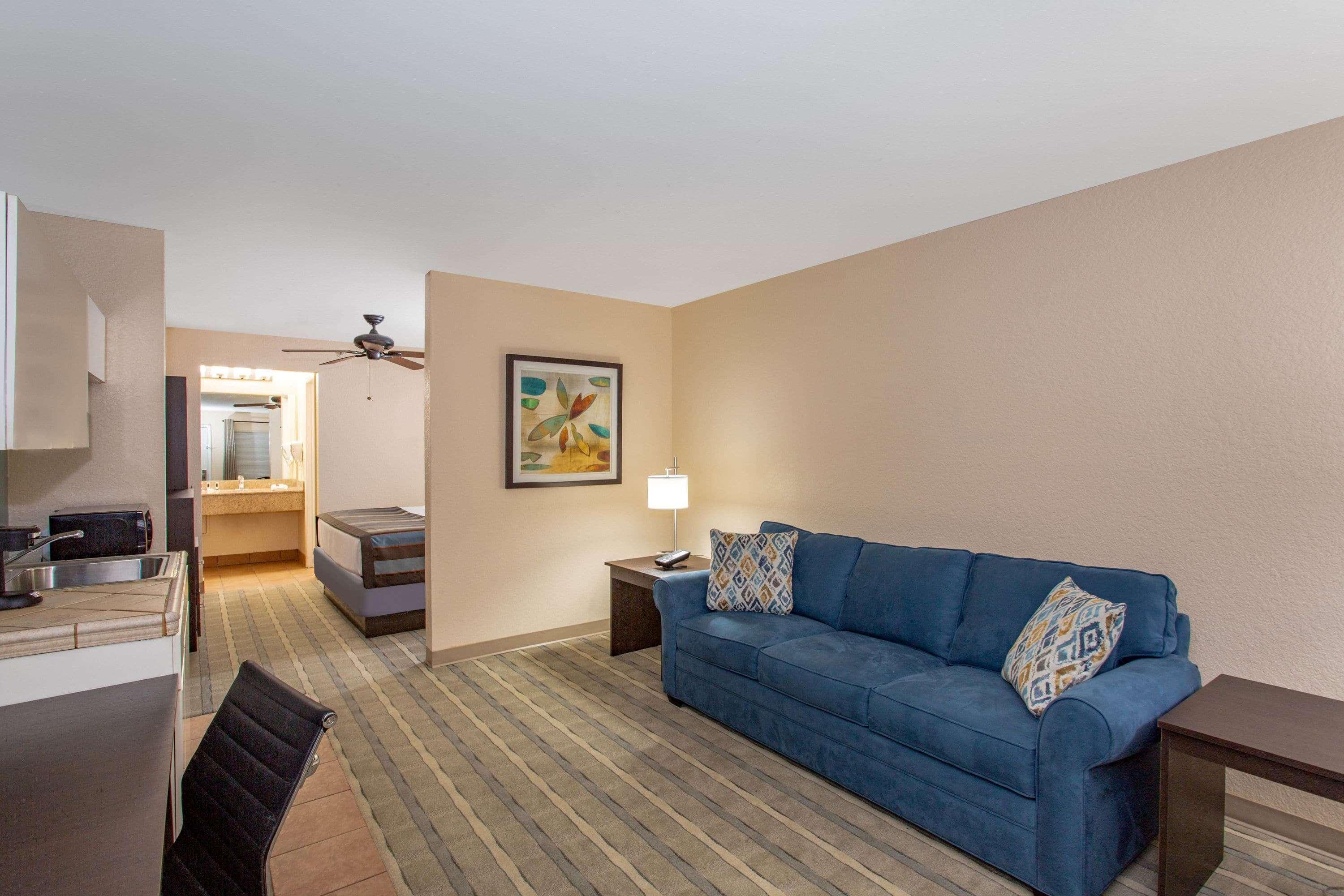 Baymont By Wyndham Punta Gorda/Port Charlotte Hotel Екстериор снимка