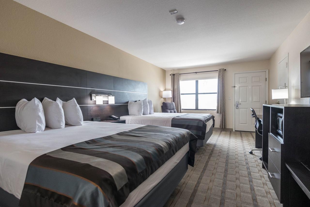 Baymont By Wyndham Punta Gorda/Port Charlotte Hotel Екстериор снимка