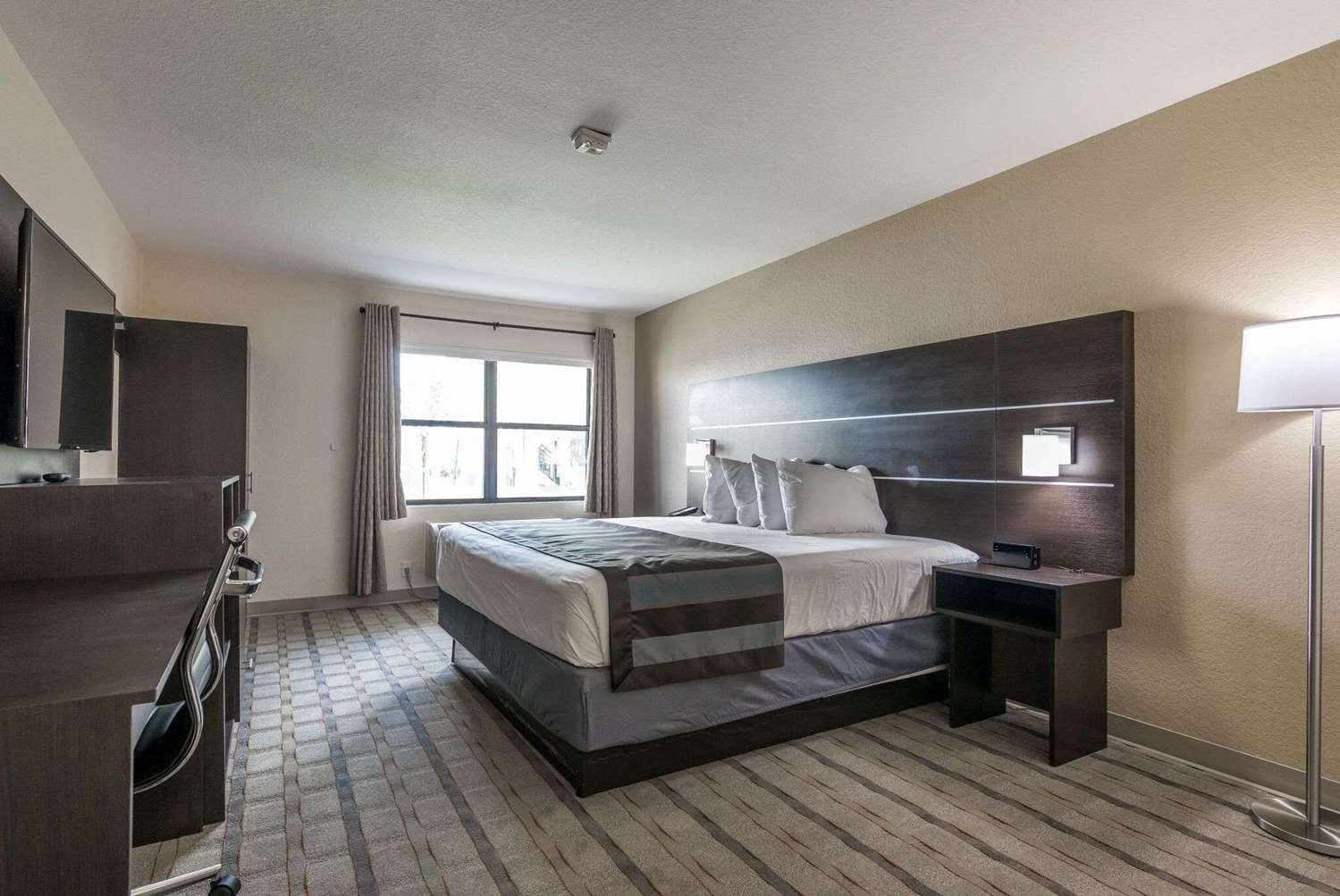 Baymont By Wyndham Punta Gorda/Port Charlotte Hotel Екстериор снимка